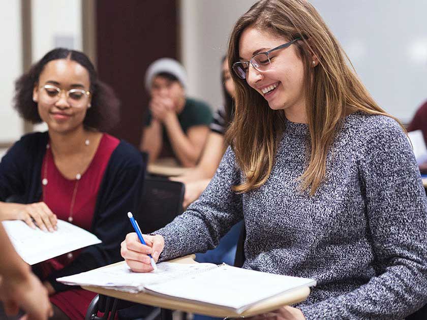learn-spanish-language-course-for-college-students
